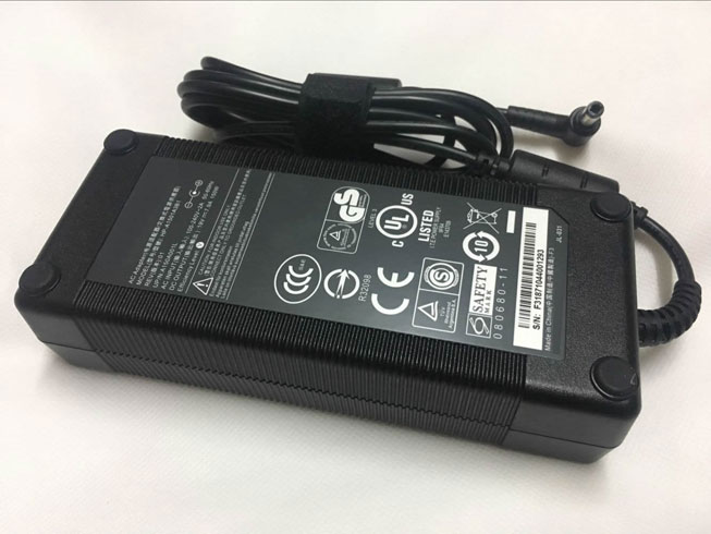 RC30-0099 19V--7.9A, 150W AC adapter
